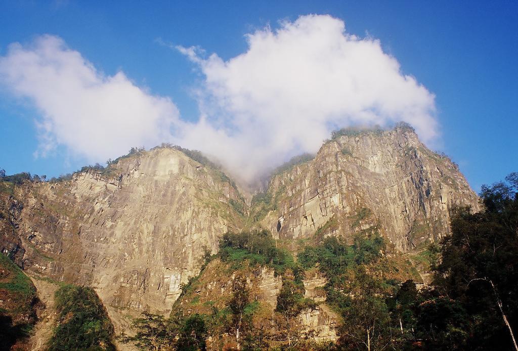 Alishan Shermuh Tourist Hotel Zhongzheng  Extérieur photo